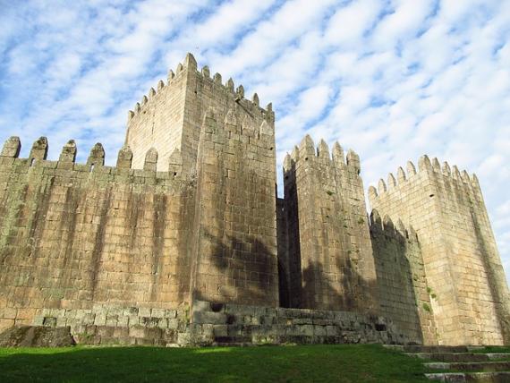 Serviços linguísticos e traduções em Guimarães